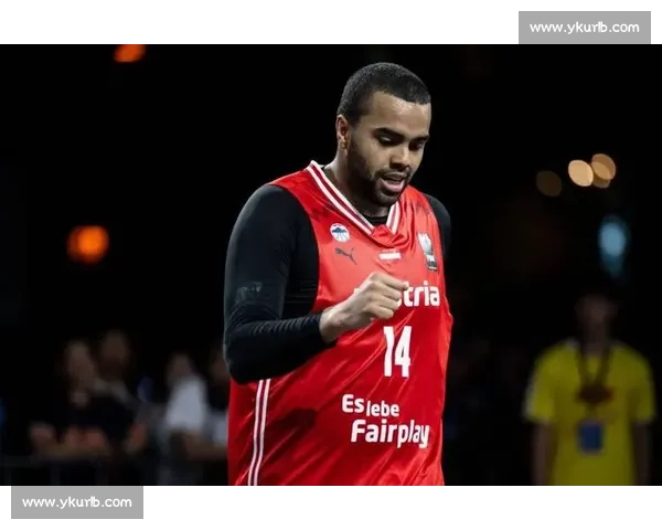 FIBA 核武场均 29+8 公牛弃他保拉文悔断肠 FIBA 核武场均 29+8 公牛弃他保拉文悔断肠