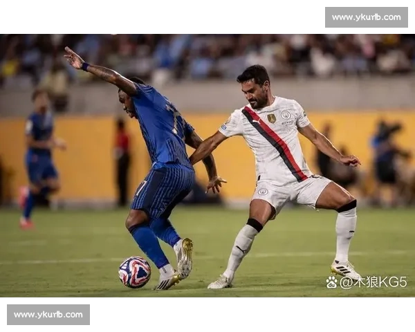 世俱杯补时惊魂！布努神扑巴尔韦德点球，皇马憾平利雅得新月